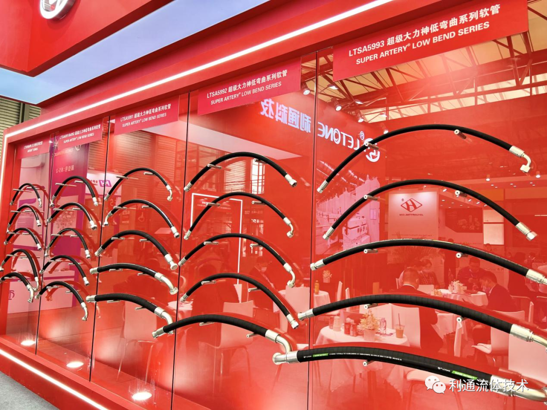 使用鋼絲編織軟管的注意事項(xiàng)